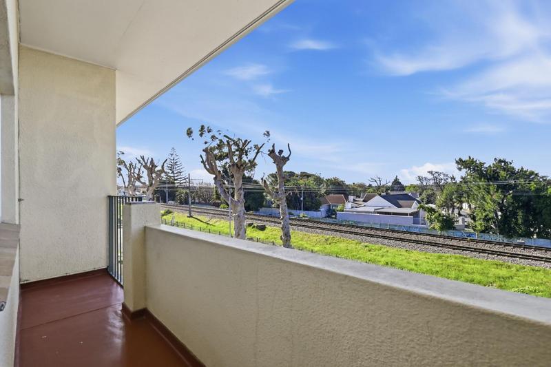 3 Bedroom Property for Sale in Plumstead Western Cape